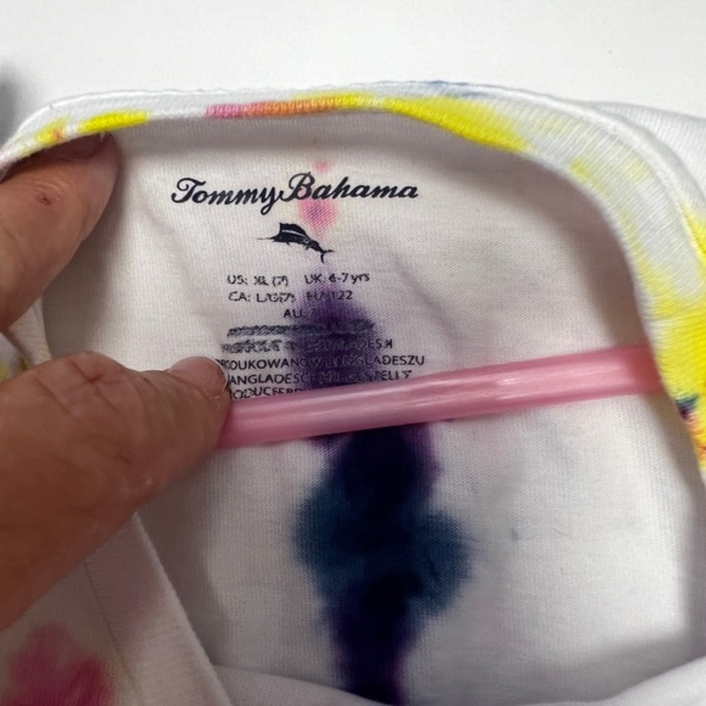 Tommy Bahama - Picture 5 of 6